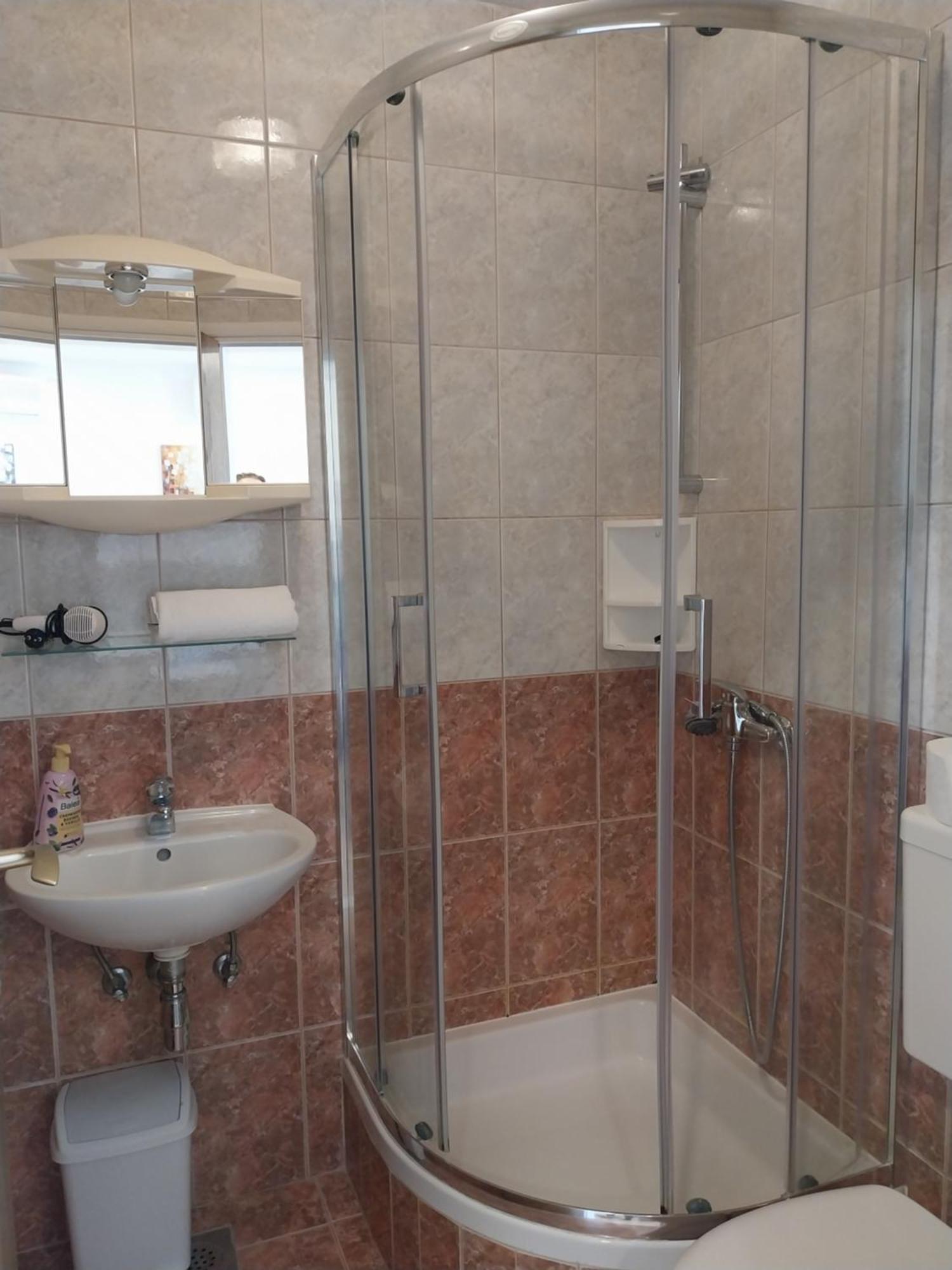 Apartments Rose Loboja Makarska Ngoại thất bức ảnh